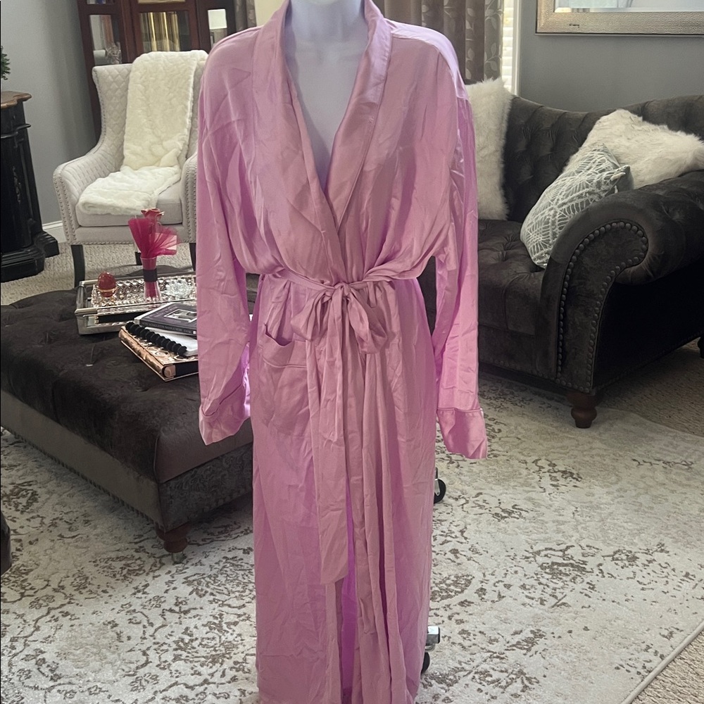 Skims woven shine sleep robe